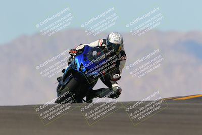 media/Oct-08-2022-SoCal Trackdays (Sat) [[1fc3beec89]]/Turn 9 (1pm)/